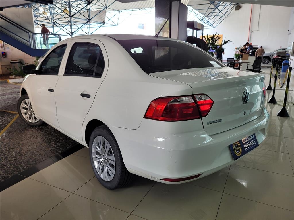VOLKSWAGEN         VOYAGE